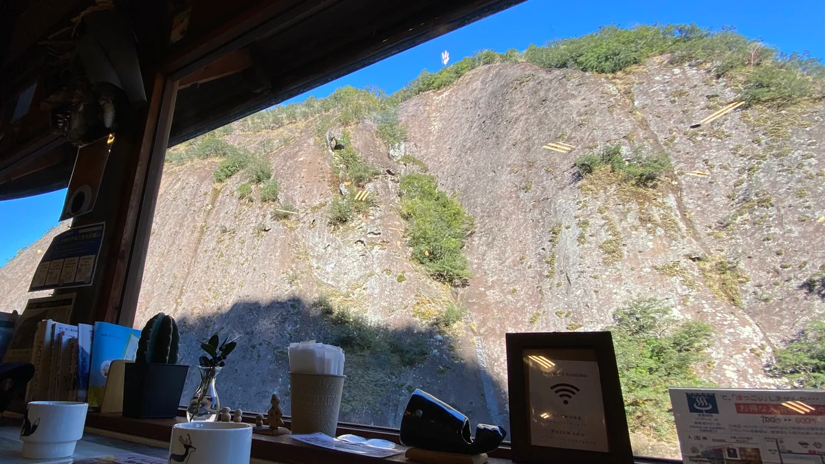 投稿写真：太古の地球の歴史を物語る圧巻の絶景を眺めながらのランチタイム