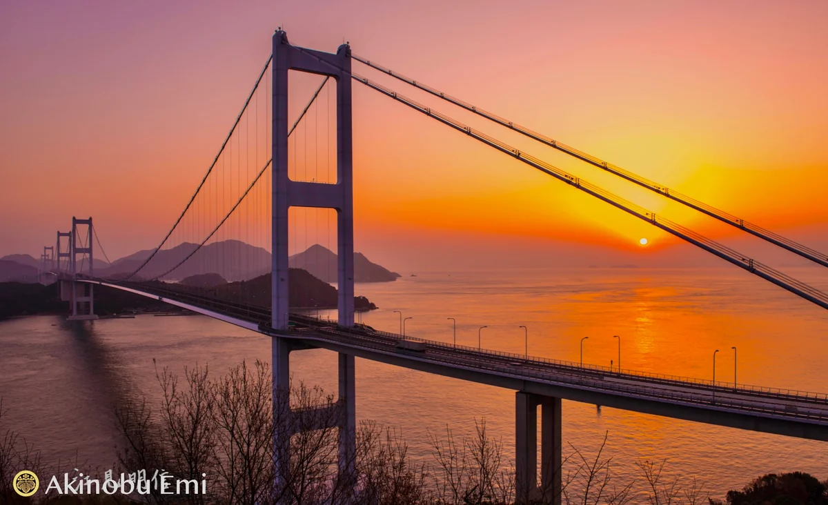 投稿写真：来島海峡大橋の夕景