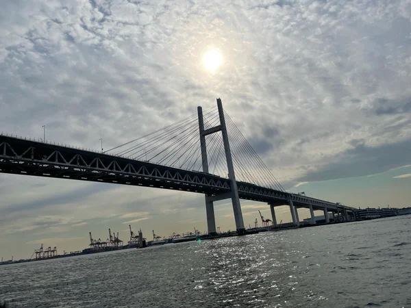 投稿：横浜ベイブリッジ
