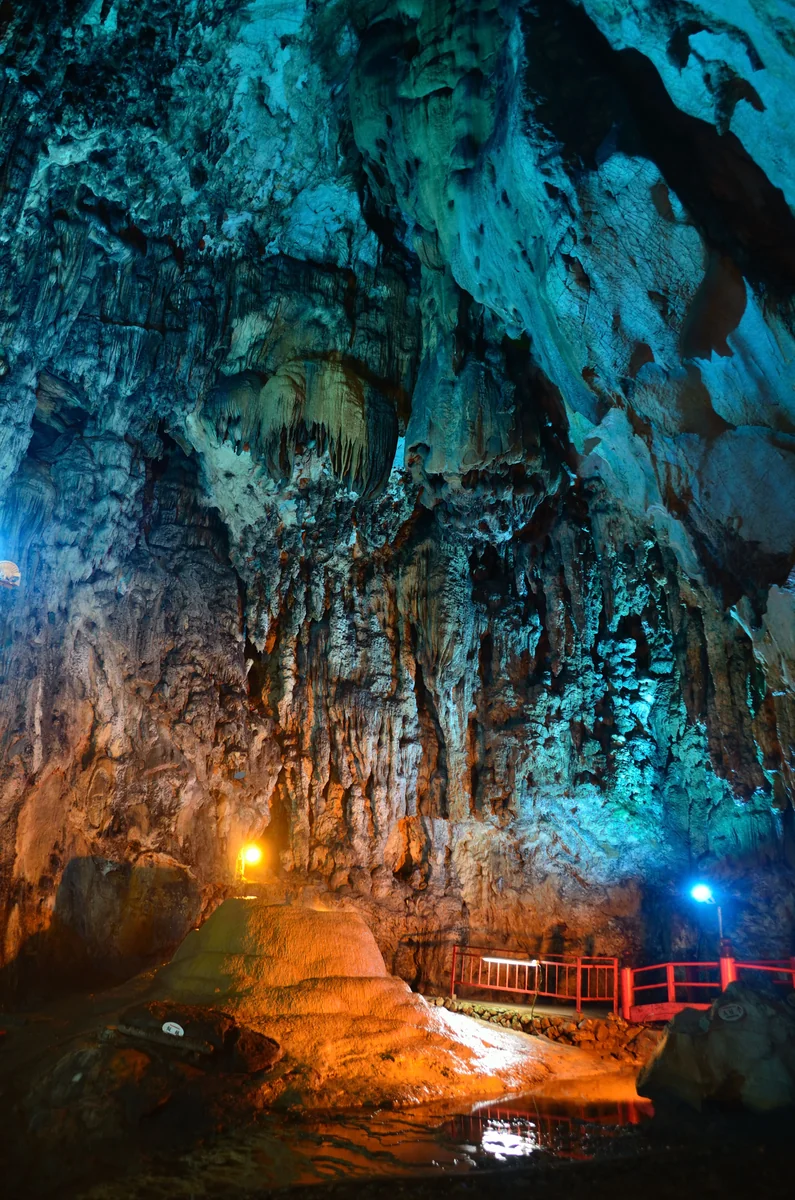 投稿写真：備中鍾乳穴　地底空間