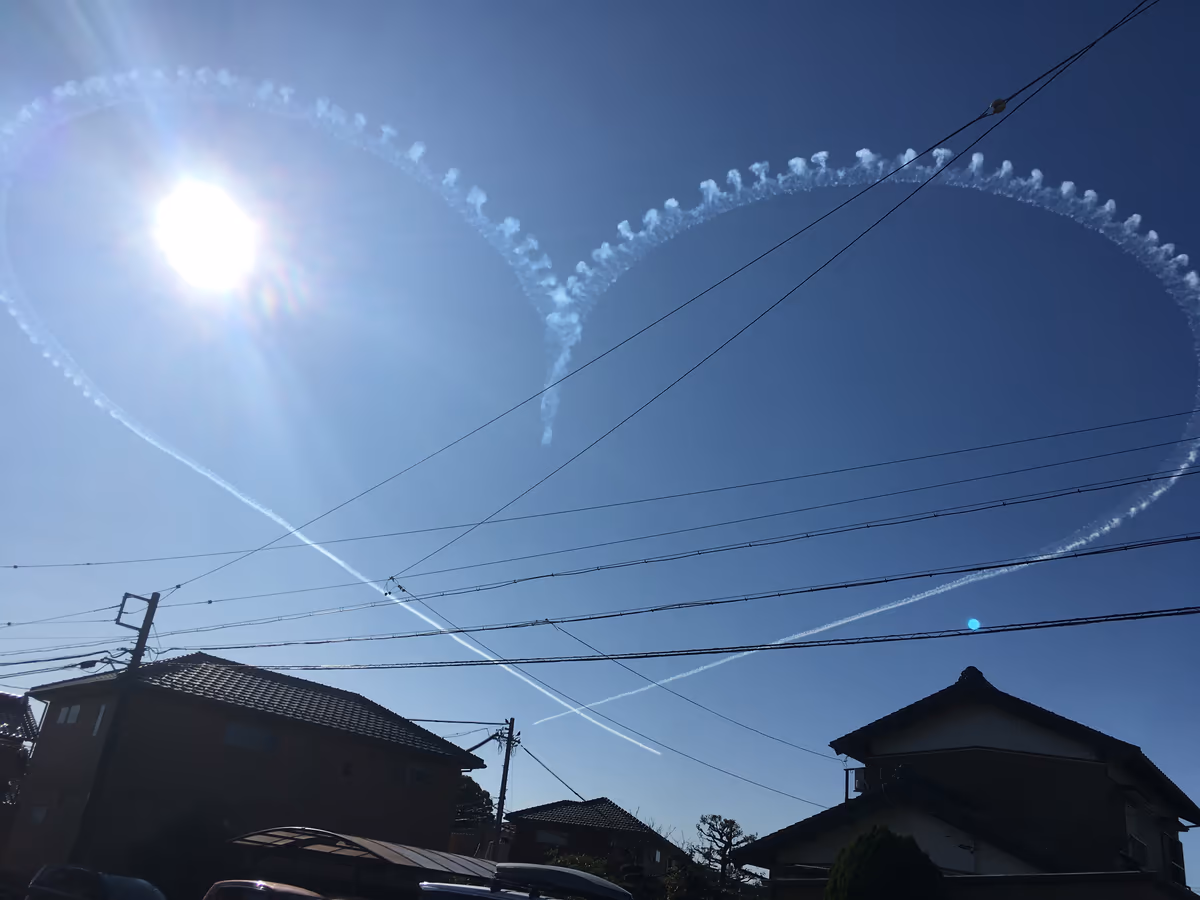 投稿写真：ブルーインパルスのハート