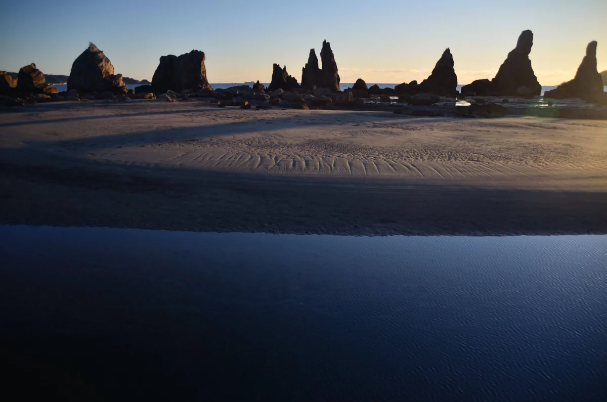 投稿写真：橋杭岩　夜明け