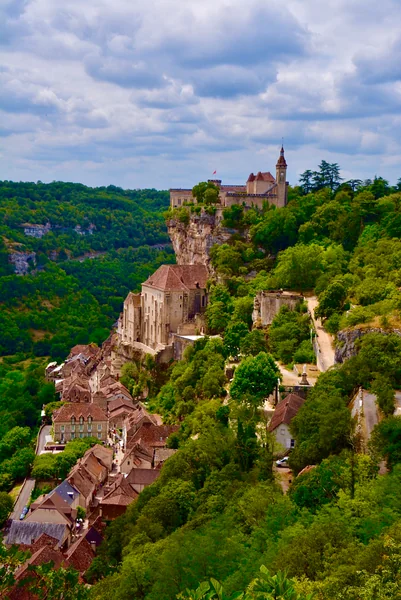 投稿：ロカマドール