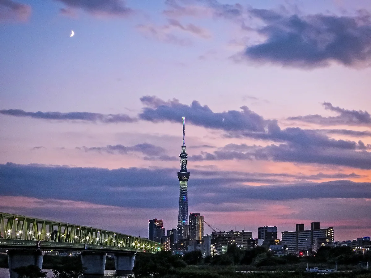 投稿写真：六日月パールスカイツリー~夕焼け