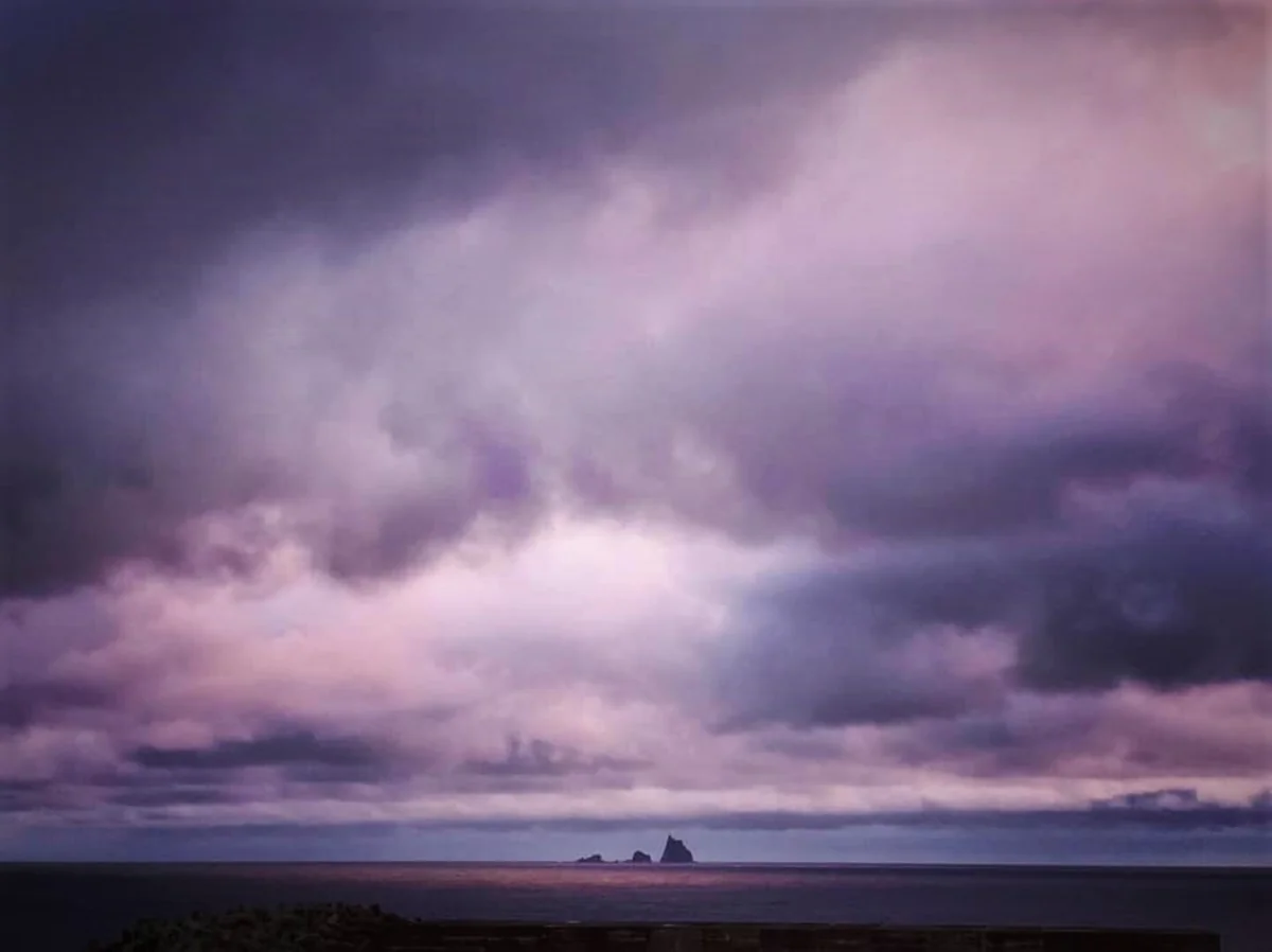 投稿写真：紫な空と三本岳