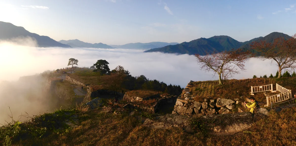 投稿写真：雲海に浮かぶ天空の城