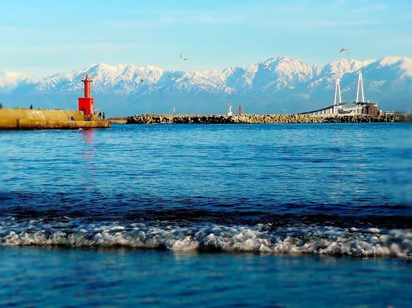 投稿：初春の立山連峰