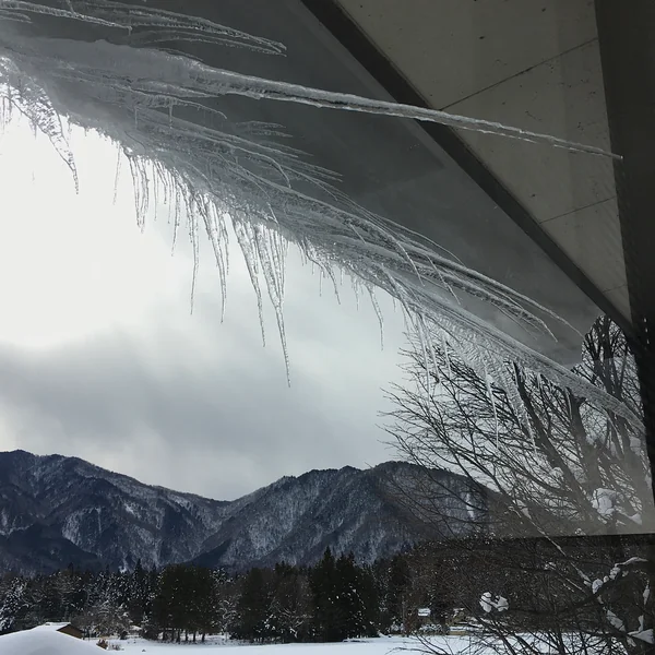 投稿：山里の寒々とした風景