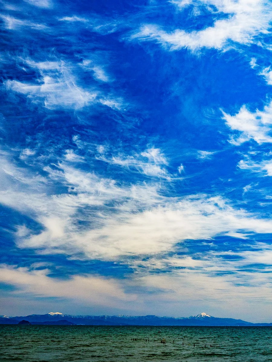投稿写真：蒼天伊吹の残雪