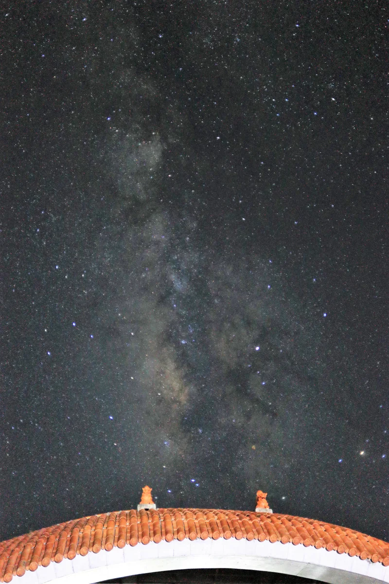 投稿写真：シーサーと天の川