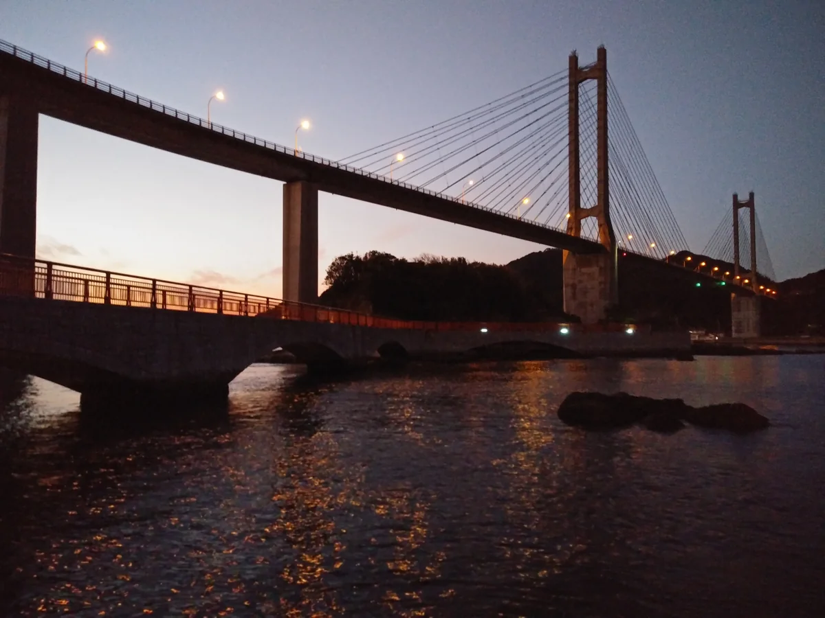 投稿写真：夕まずめの呼子大橋