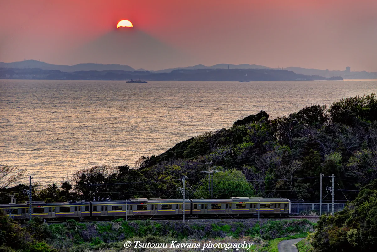 投稿写真：房総富津市内の8日のダイヤモンド富士。。。