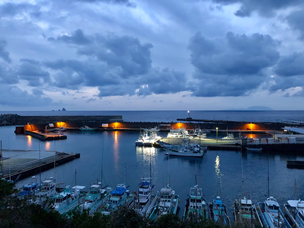 投稿写真：夕暮れの港