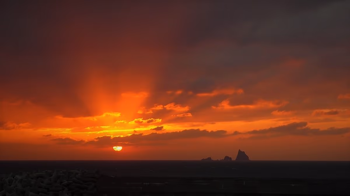投稿写真：雲の下から太陽