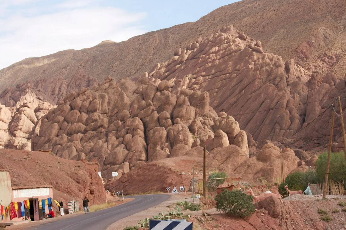 投稿写真：モロッコの奇岩