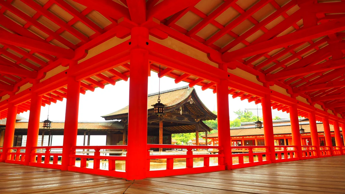 投稿写真：厳島神社　紅の回廊