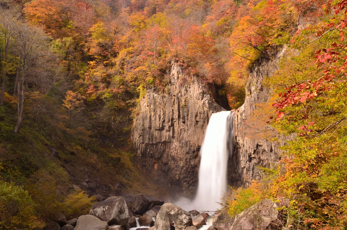 投稿写真：苗名の滝　秋色