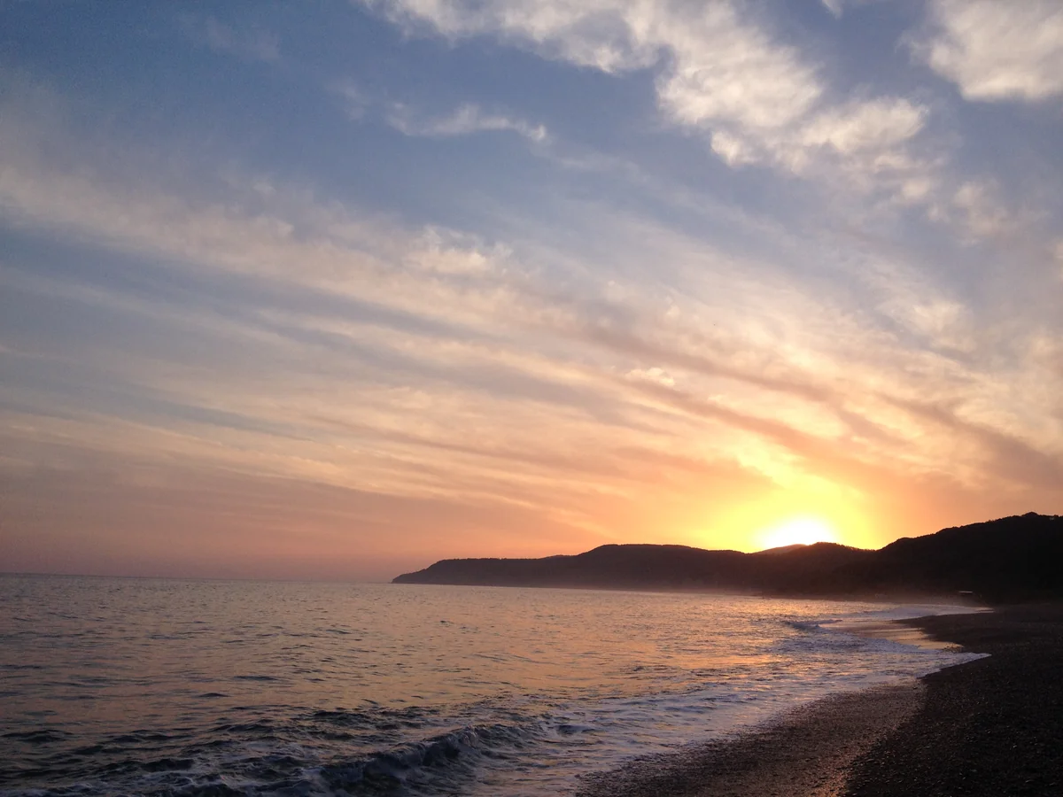 投稿写真：島牧海岸の朝日