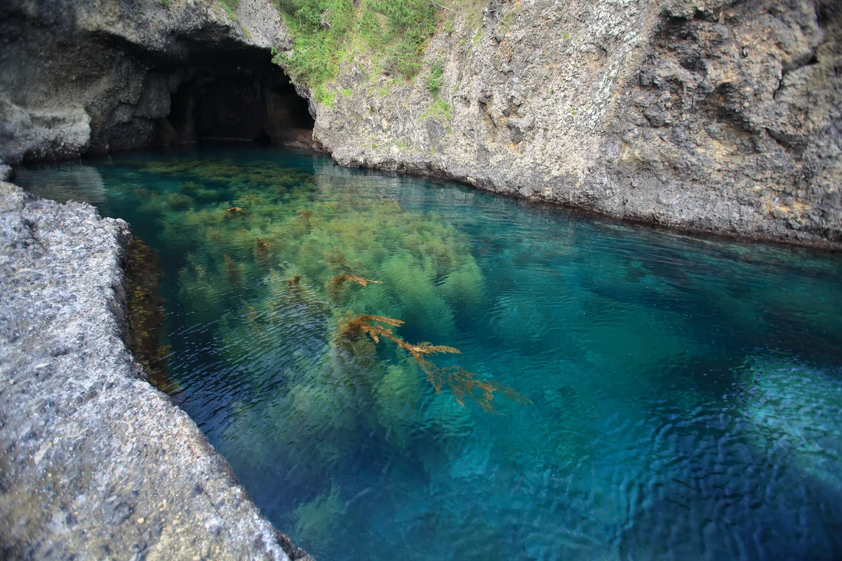 投稿写真：幻想的な海のブルー