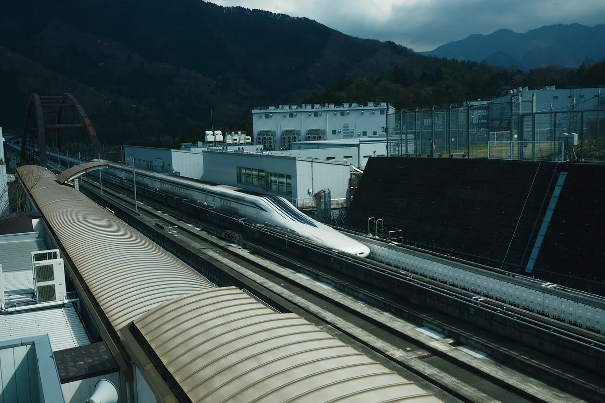 投稿写真：時速504ｋｍで爆走