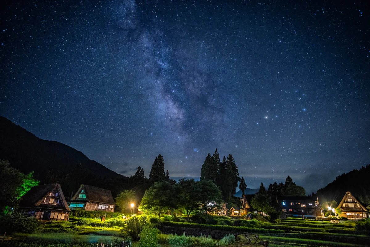 投稿写真：相倉合掌造りと天の川