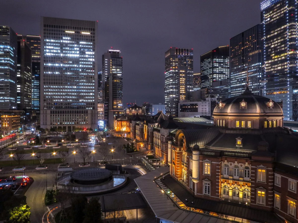 投稿写真：東京駅丸の内駅前広場と丸の内駅舎