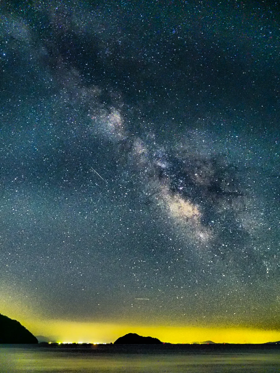 投稿写真：こと座流星群と春の天の川銀河