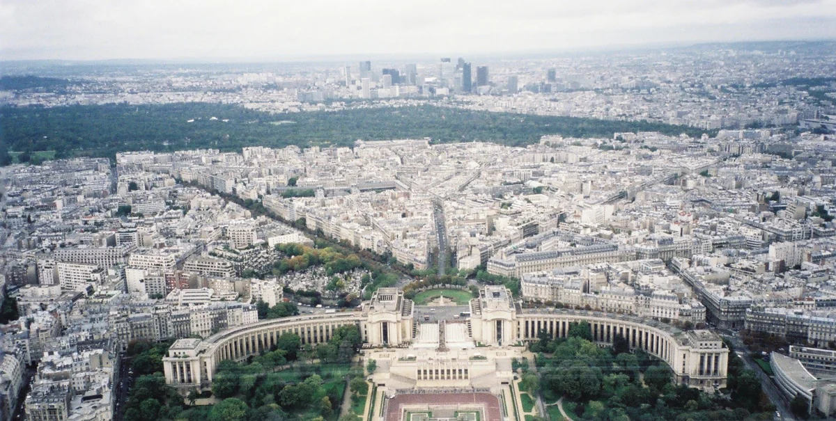 投稿写真：エッフェル塔よりパリ