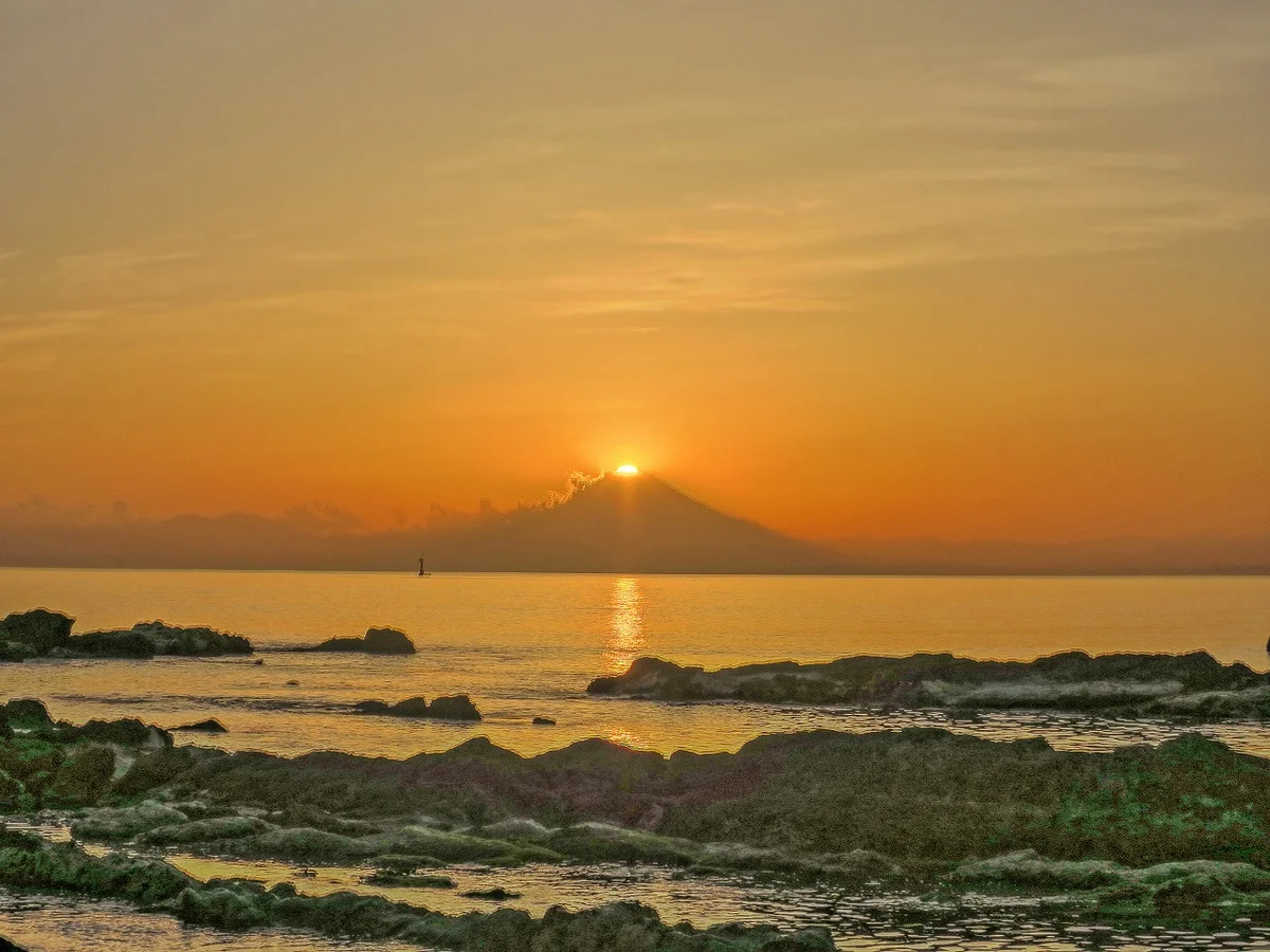 投稿写真：左寄りダイヤモンド富士