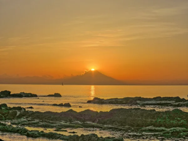 投稿：左寄りダイヤモンド富士