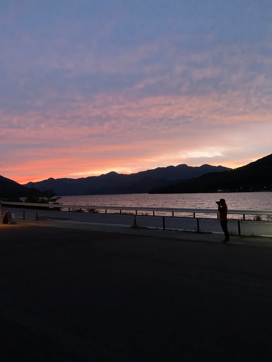 投稿写真：中禅寺湖　マジックアワー