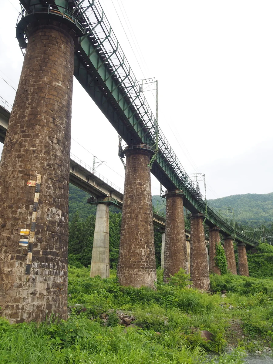 投稿写真：レトロ感溢れる毛渡沢橋梁