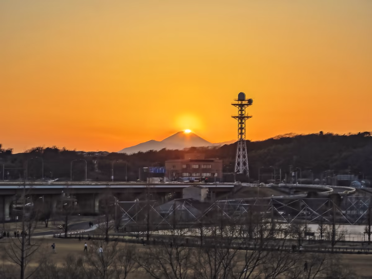 投稿写真：花粉光環付きダイヤモンド富士