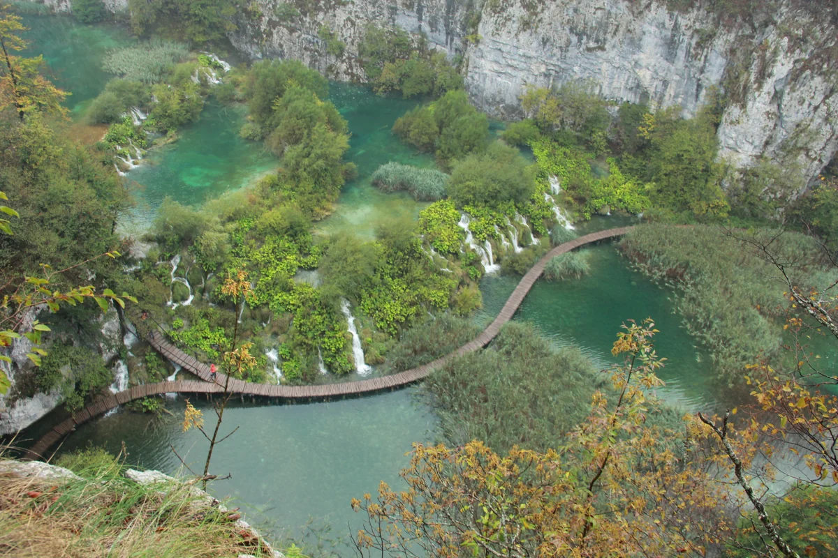 投稿写真：秋雨のプリトヴィツェ湖群国立公園