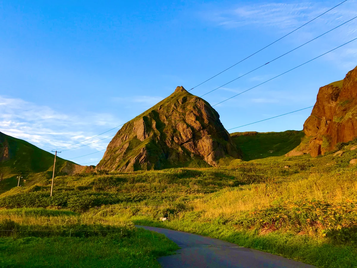 投稿写真：夕日に照らされる桃岩
