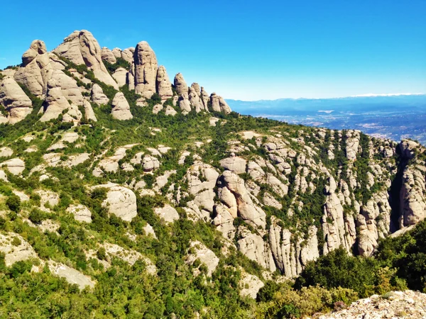 投稿：モンセラット頂上