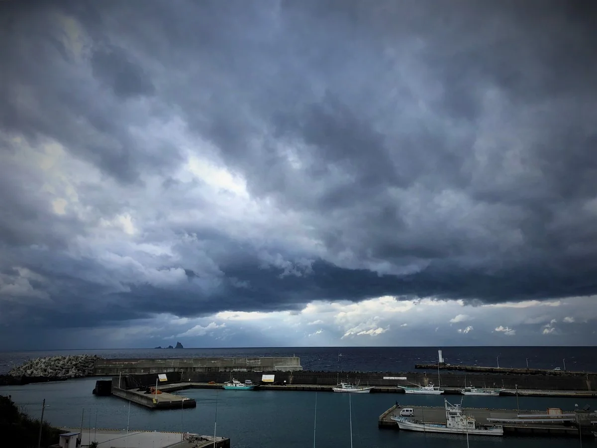 投稿写真：これから荒れるっていう空