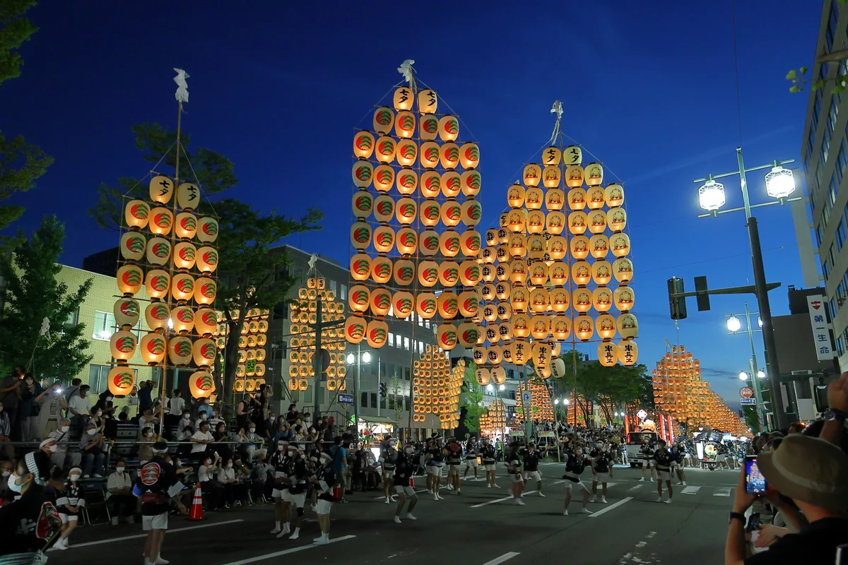 投稿写真：竿灯まつりの絶景