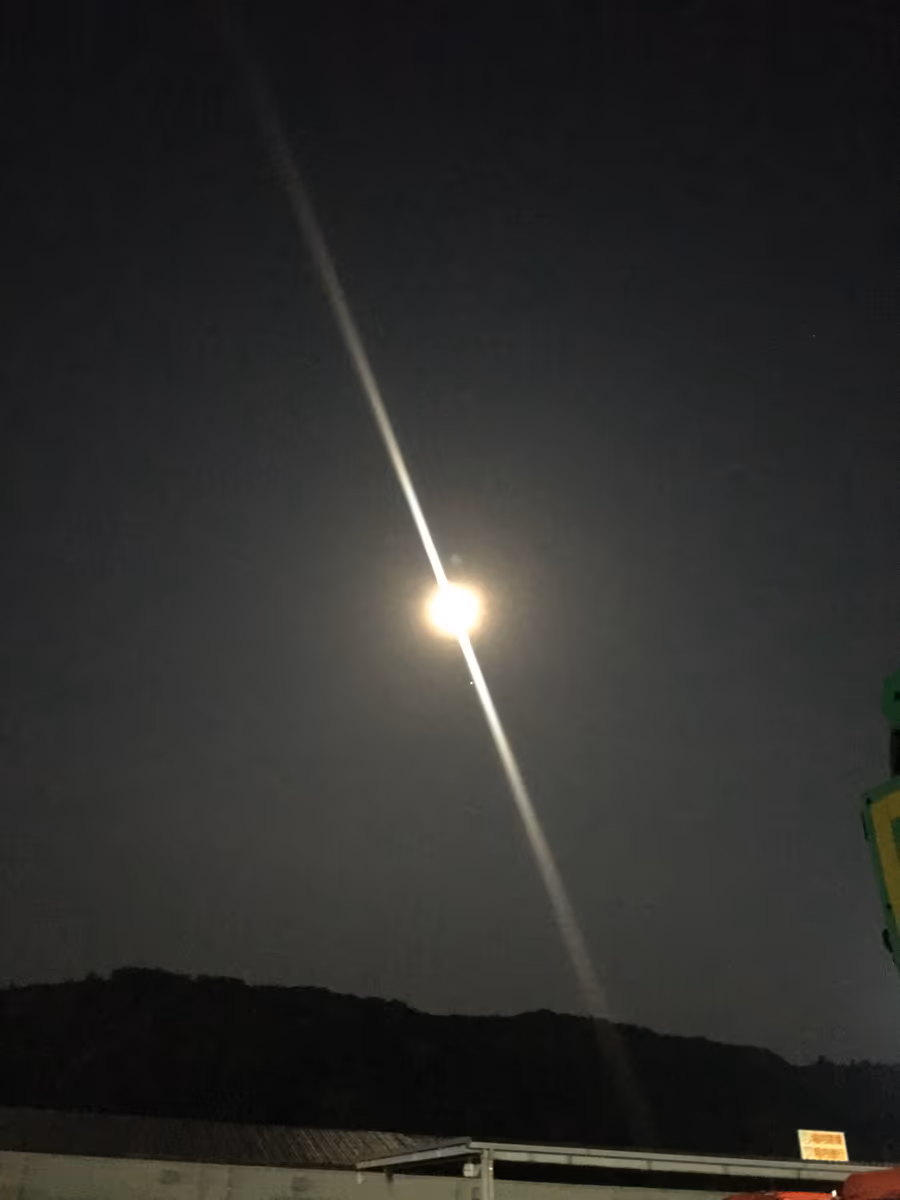 投稿写真：月 moon