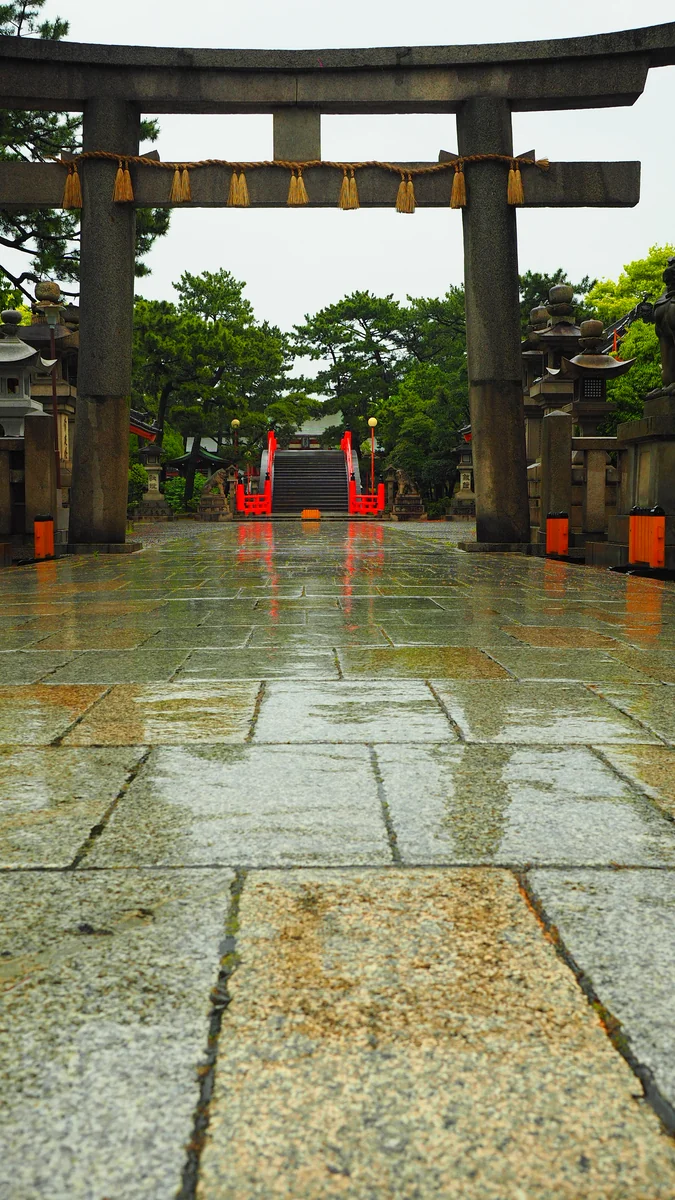 投稿写真：住吉大社　雨の太鼓橋