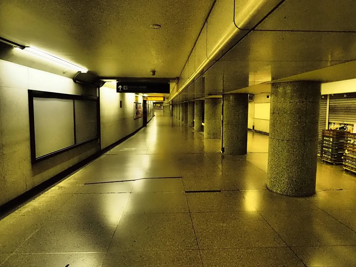 投稿写真：地下通路　大阪編