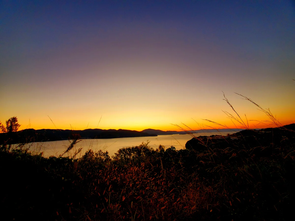 投稿写真：大村湾の夕焼け(みかん色)
