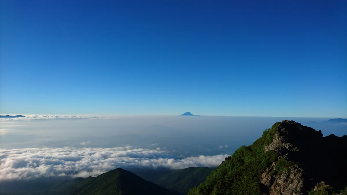 投稿写真：富士-赤岳より