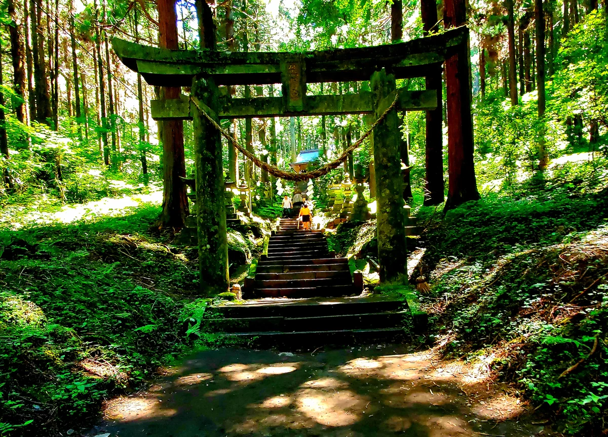 投稿写真：上色見熊野座神社