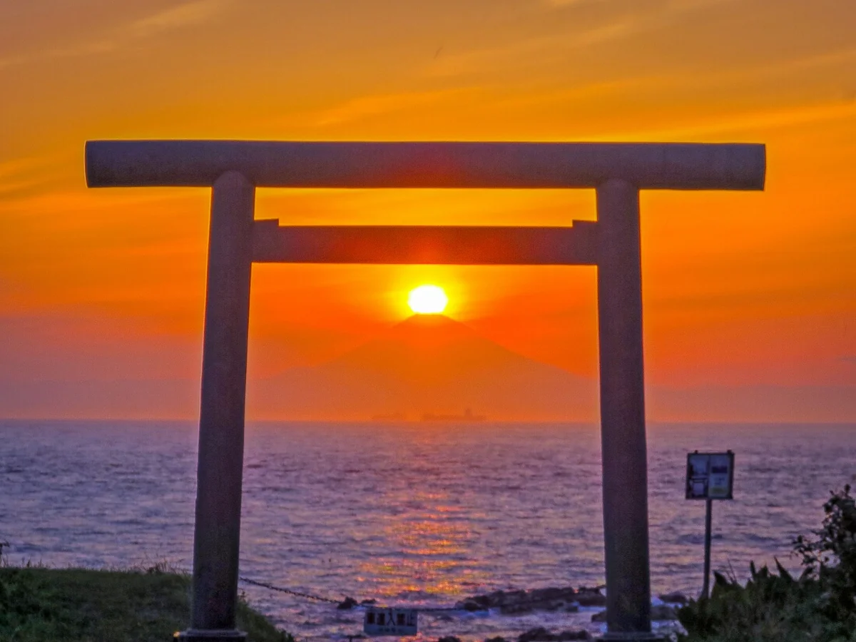 投稿写真：鳥居ダイヤモンド富士