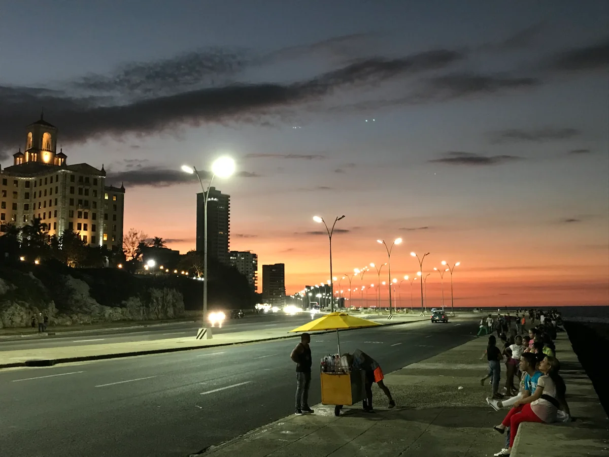 投稿写真：夕暮れのナシオナル・デ・クーバ