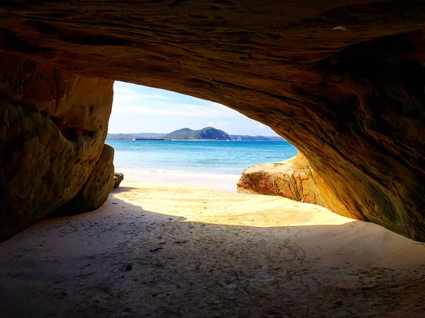 投稿：千座の岩屋