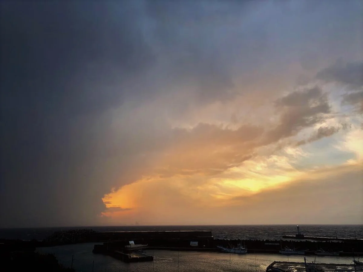 投稿写真：不思議な色に魅せられて