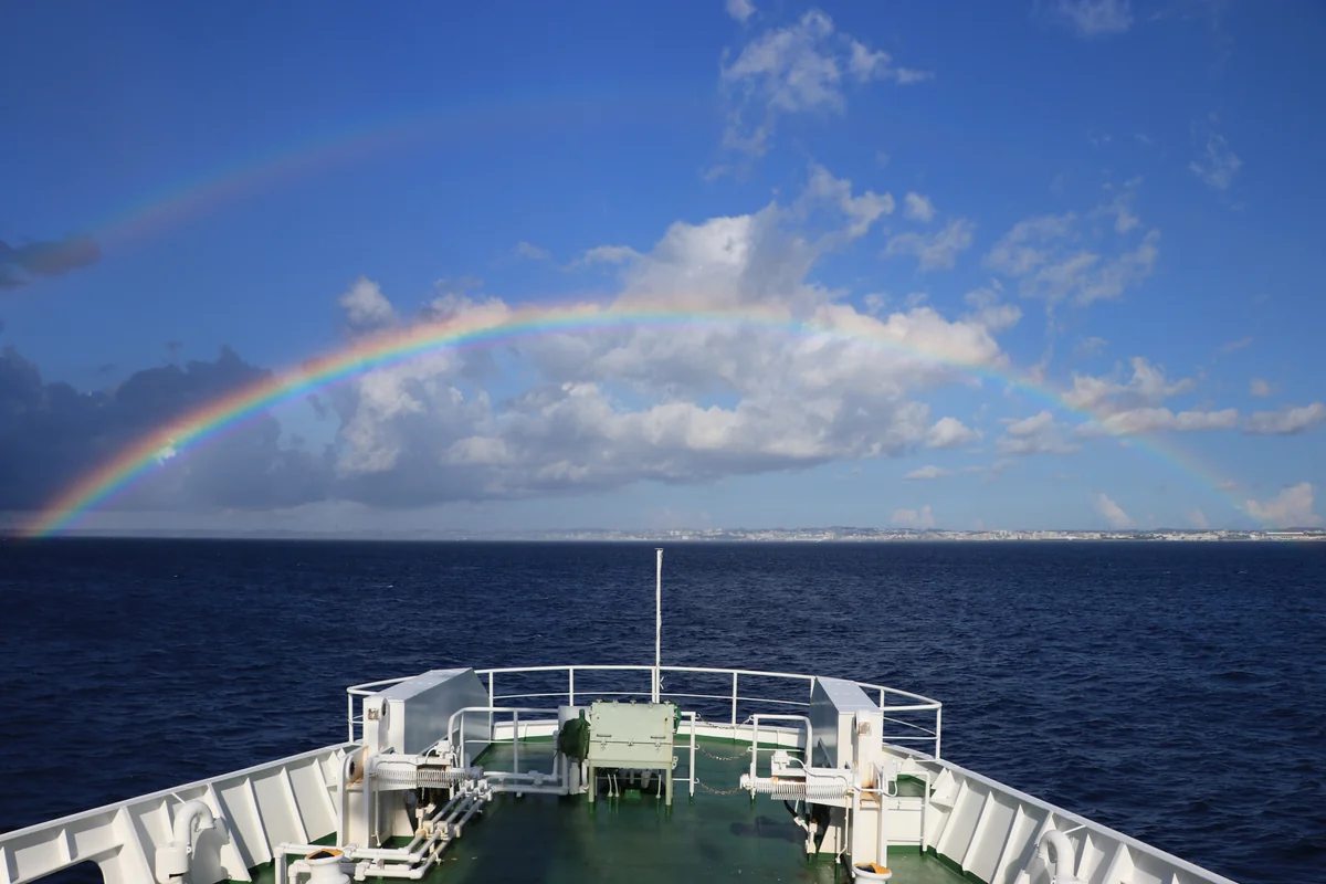 投稿写真：那覇市内に綺麗なアーチがかかりました