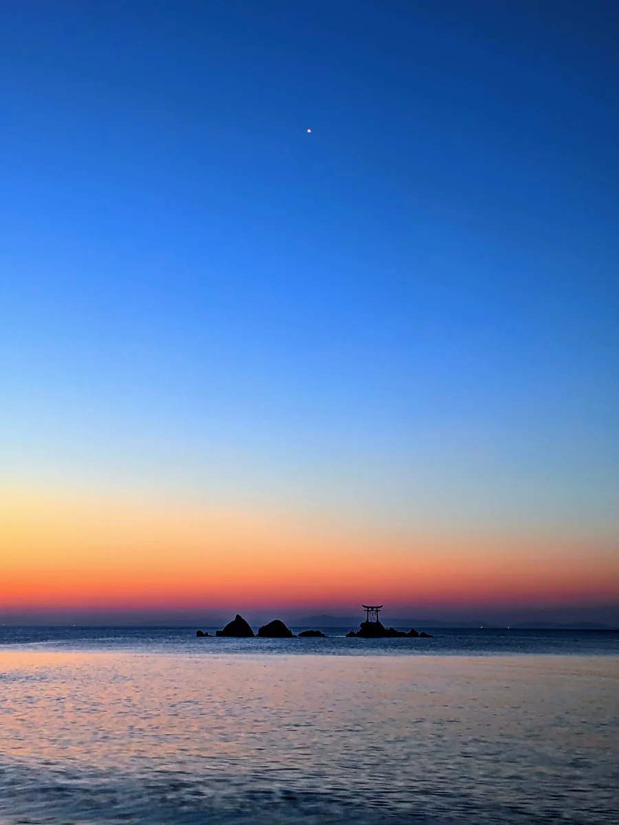 投稿写真：明けの明星と市杵島